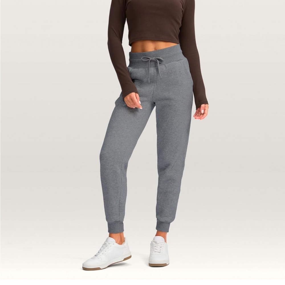 BRAND NEW Women's High-Rise Dark Heathered Gray Sweat Joggers